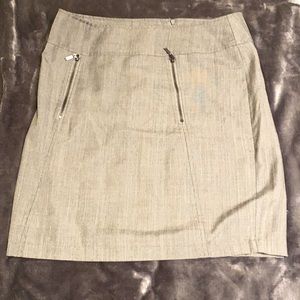 Identify Skirt, size 8